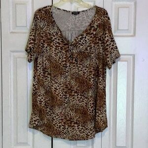 Womens leopard print top size 4XL